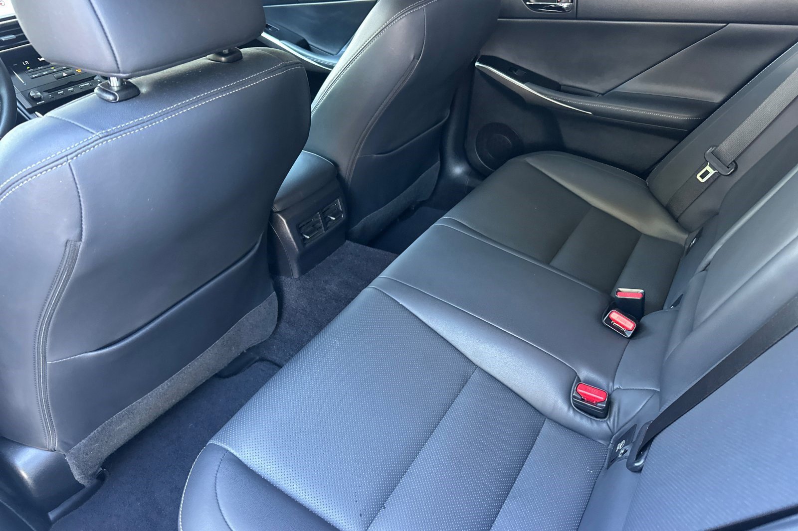 Used 2014 Lexus IS 250 w/ Navigation Package RWD image 15