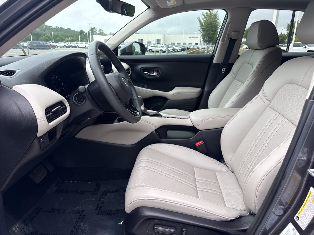 Used 2024 Honda HR-V EX-L image 13