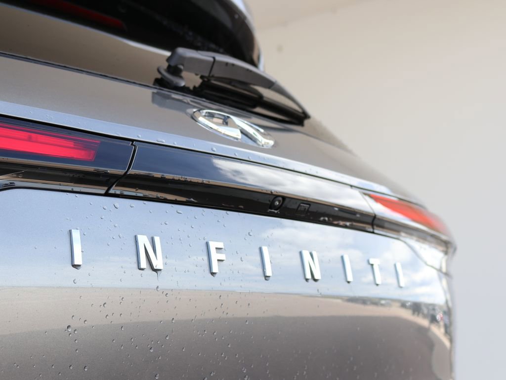Certified 2025 INFINITI QX60 Sensory w/ Vision Package image 13