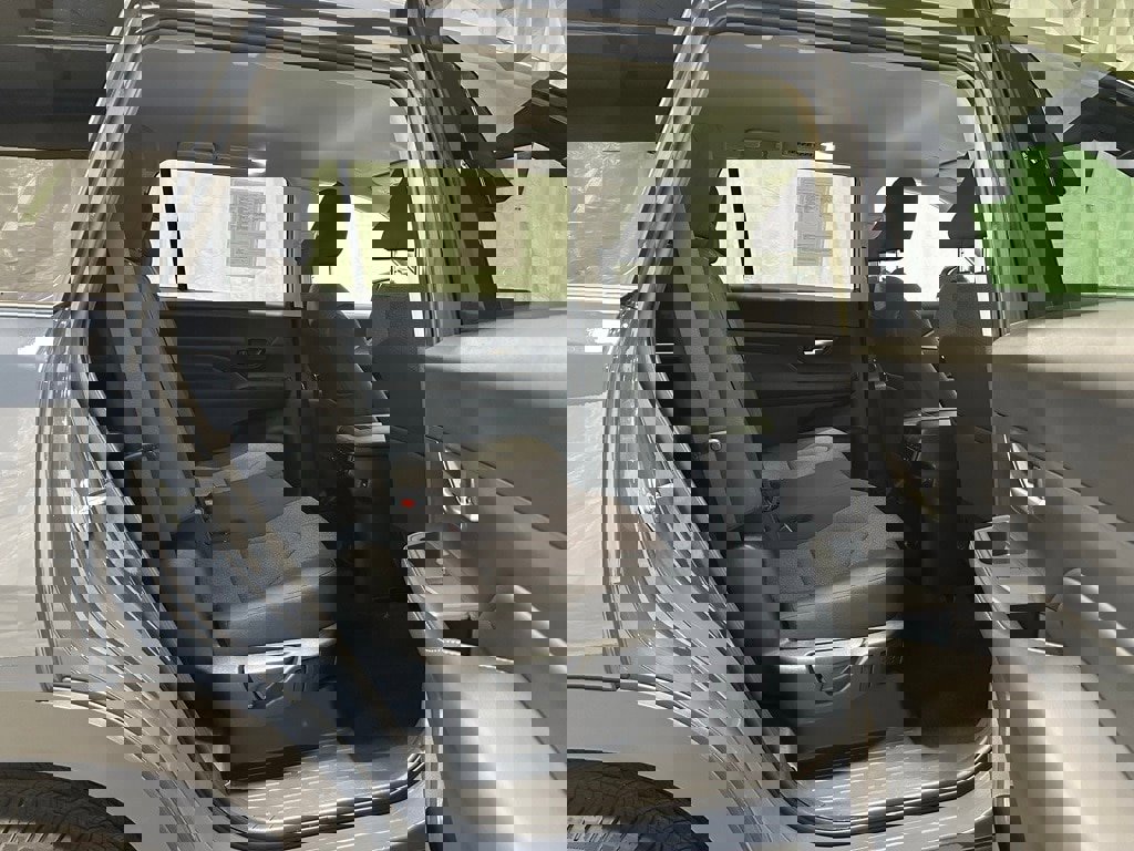 Used 2025 Toyota Grand Highlander AWD image 53