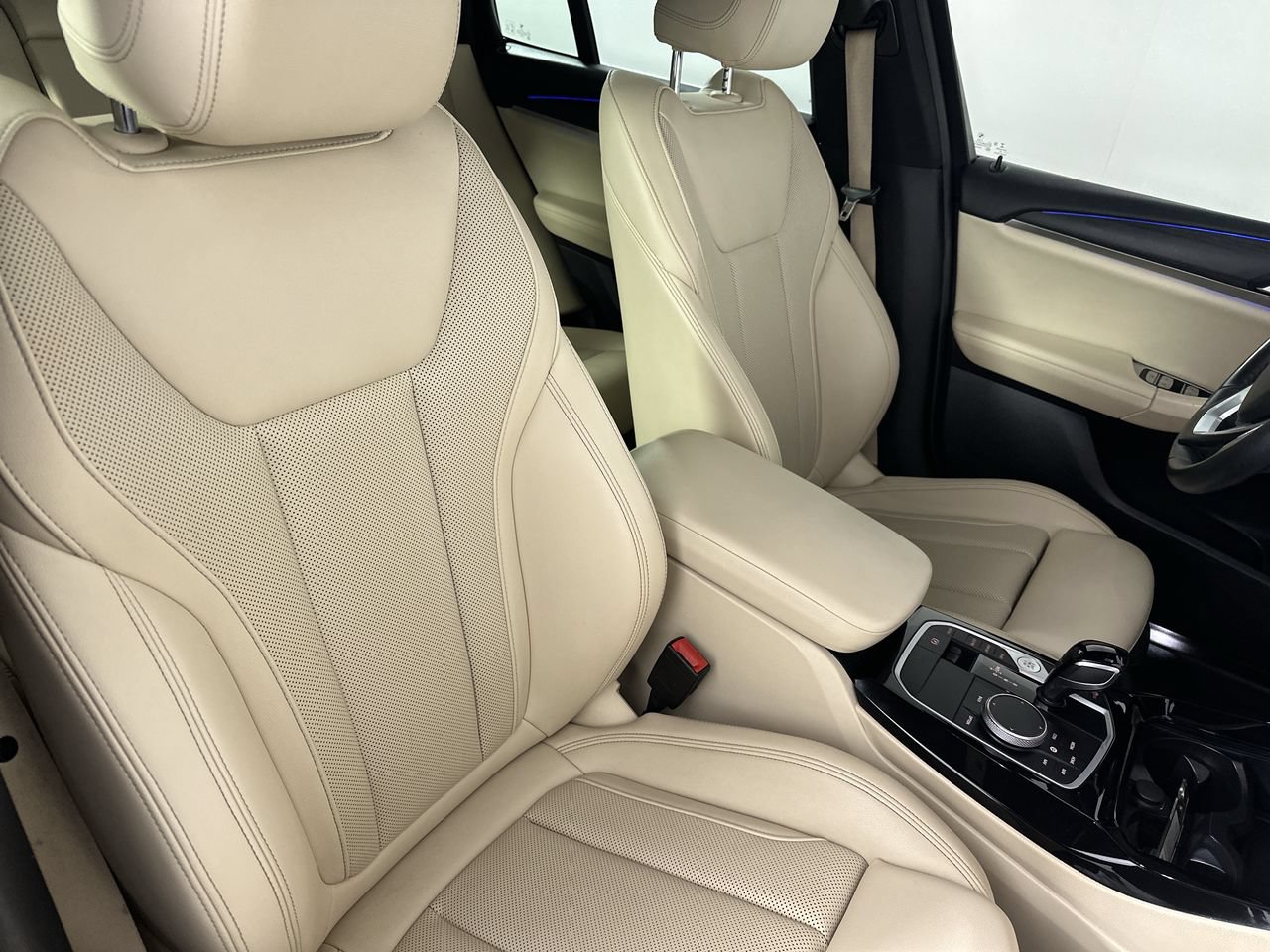 Used 2022 BMW X3 sDrive30i RWD image 16