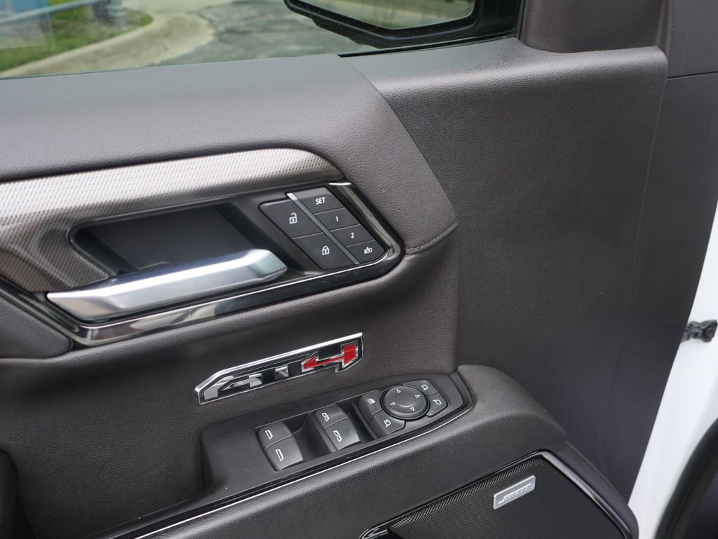 Used 2022 GMC Sierra 1500 AT4 w/ AT4 Premium Package AWD/4WD image 19
