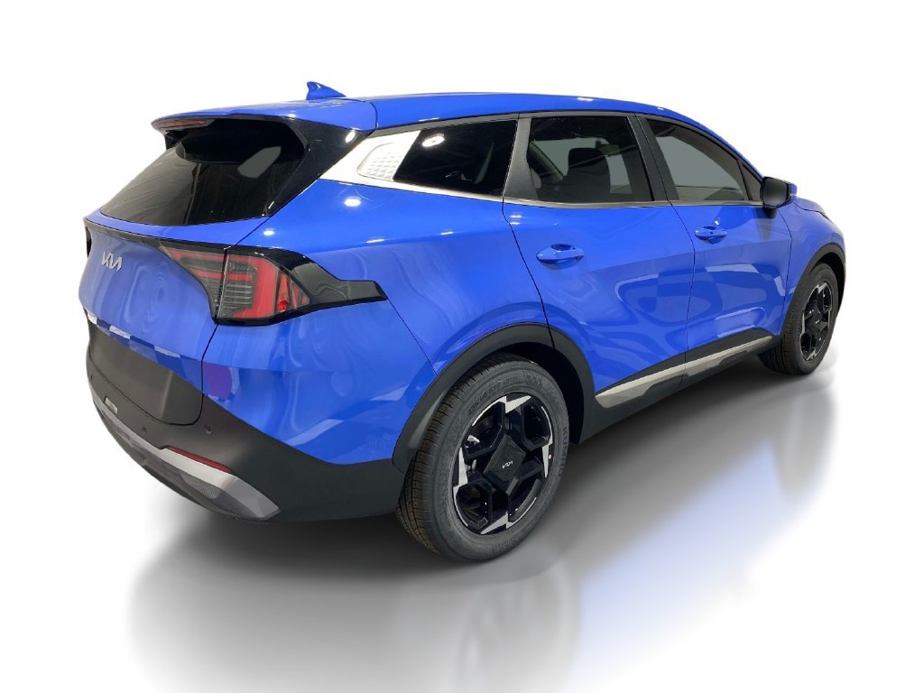 New 2026 Kia Sportage EX FWD image 4