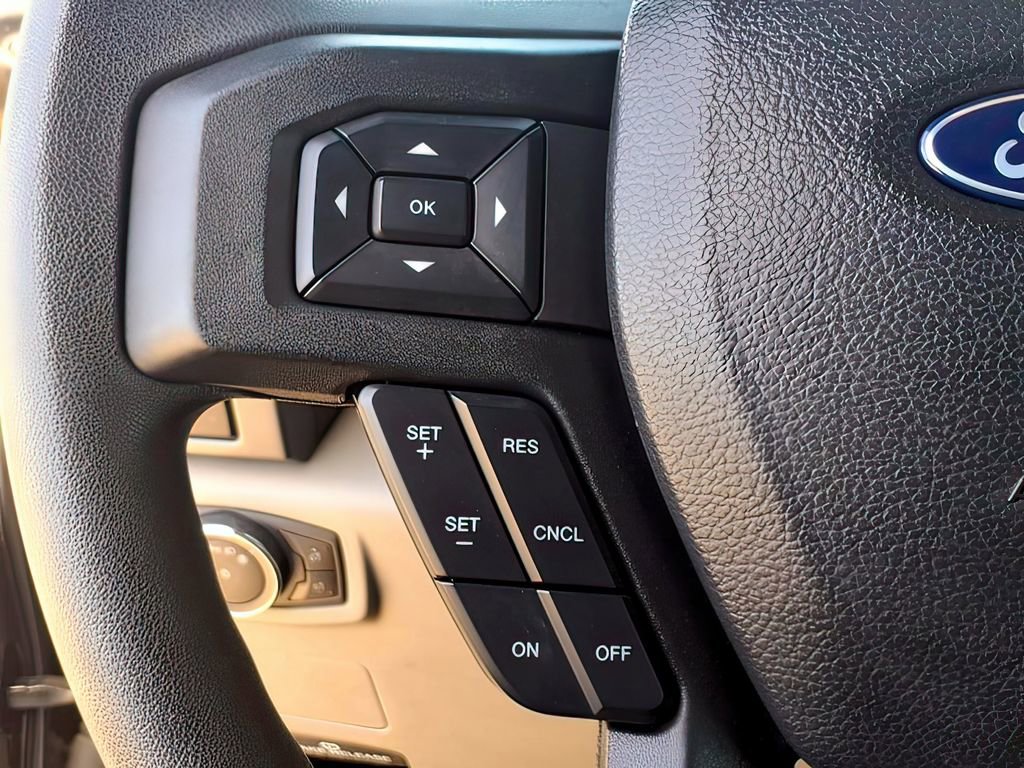 Used 2022 Ford F250 XLT w/ XLT Premium Package image 17