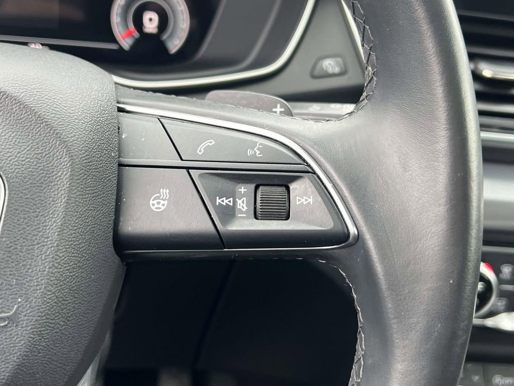 Used 2022 Audi Q5 2.0T Premium Plus image 24