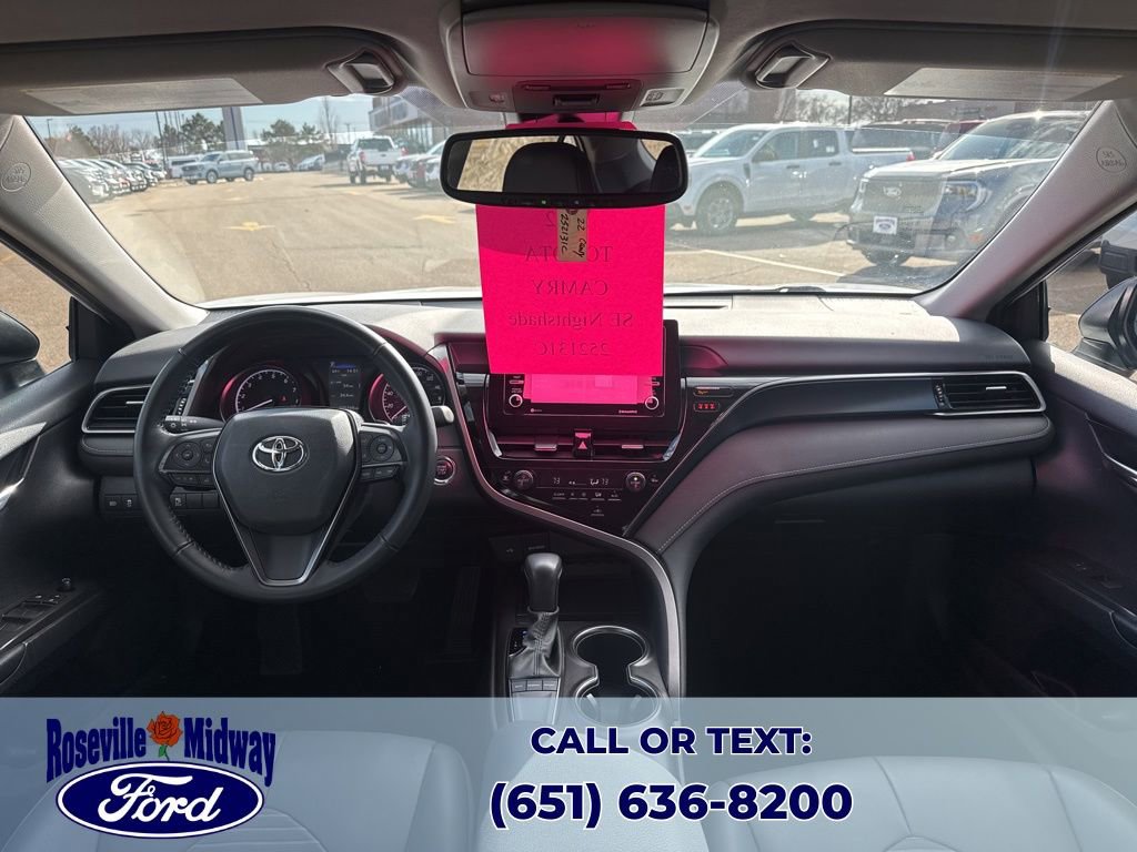 Used 2022 Toyota Camry SE w/ Convenience Package image 10