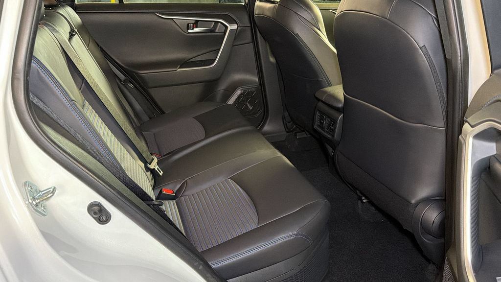 Used 2020 Toyota RAV4 XSE AWD/4WD image 12