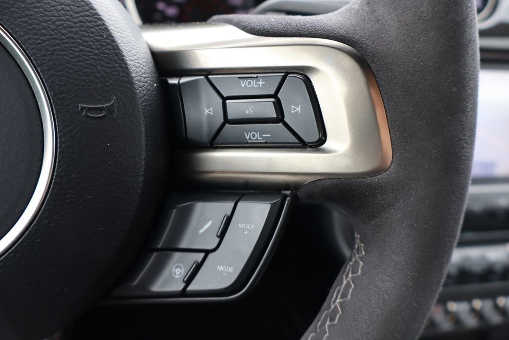 Used 2020 Ford Mustang Shelby GT350 w/ Technology Package image 24