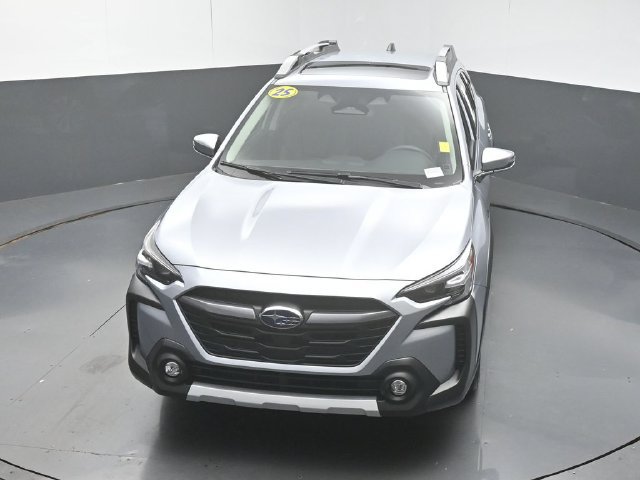 Used 2025 Subaru Outback Touring w/ Popular Package #2 AWD/4WD image 44