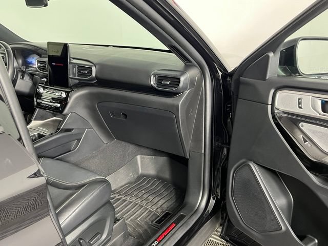 Used 2021 Ford Explorer ST w/ Equipment Group 401A AWD/4WD image 34