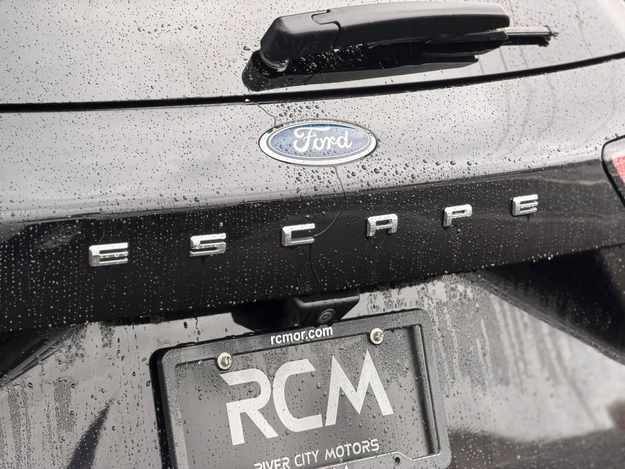 Used 2020 Ford Escape SE image 11