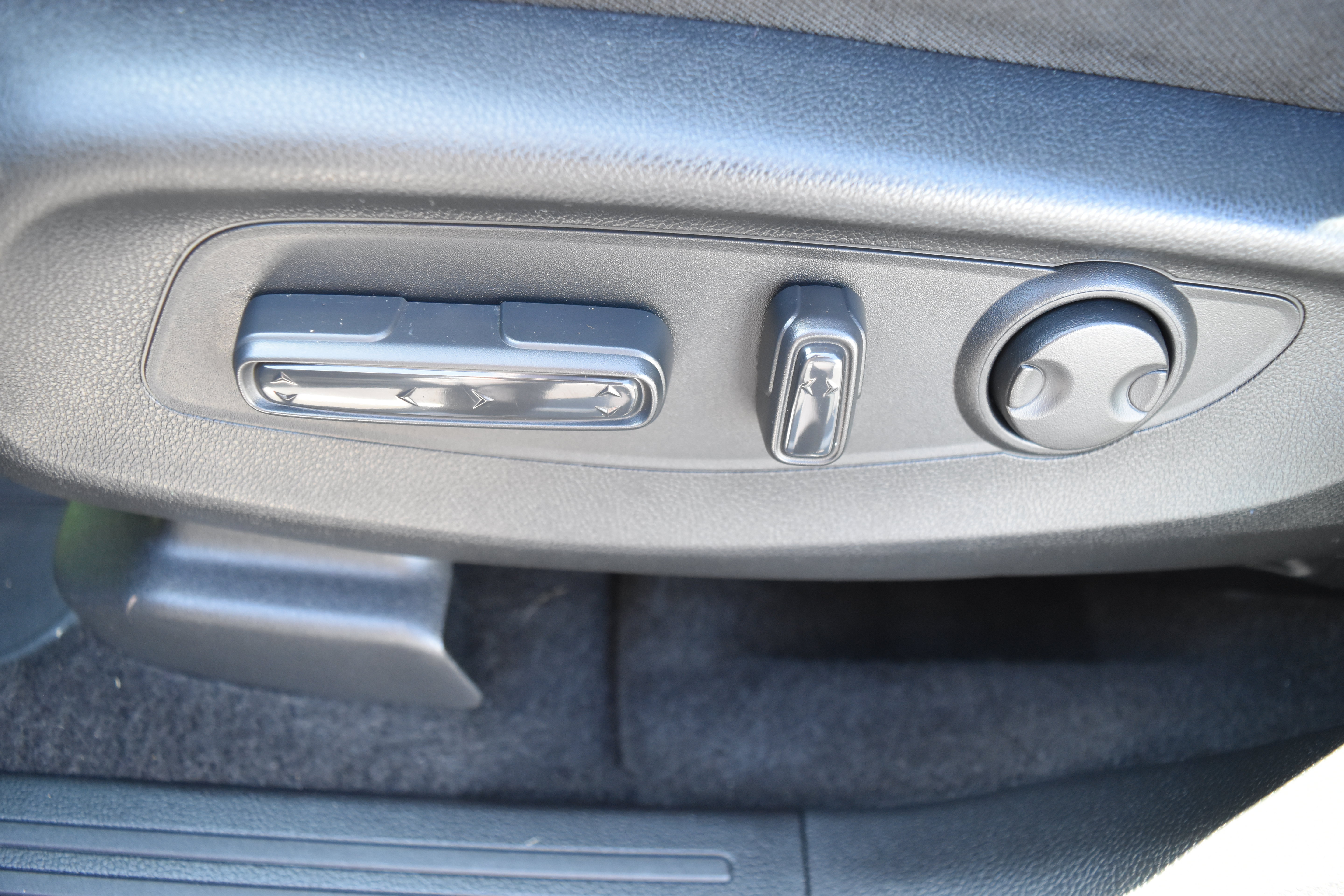 Certified 2024 Honda CR-V EX image 13