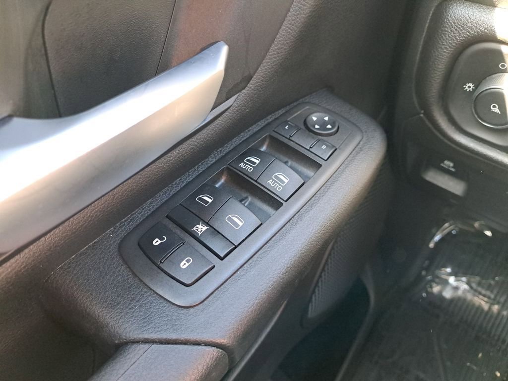 Used 2022 RAM 1500 Tradesman image 31