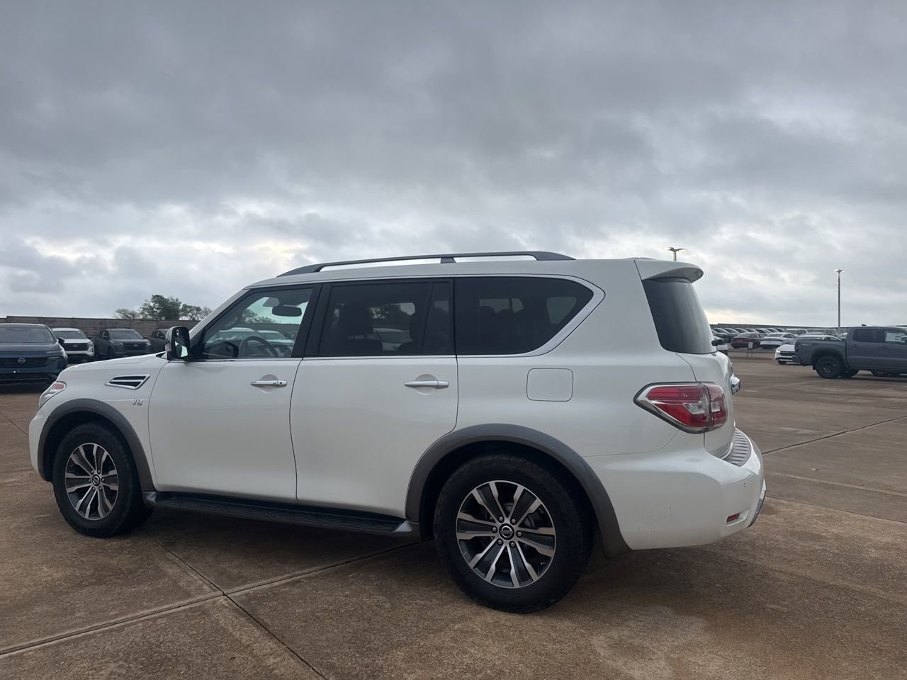 Used 2020 Nissan Armada SL w/ Premium Package image 14