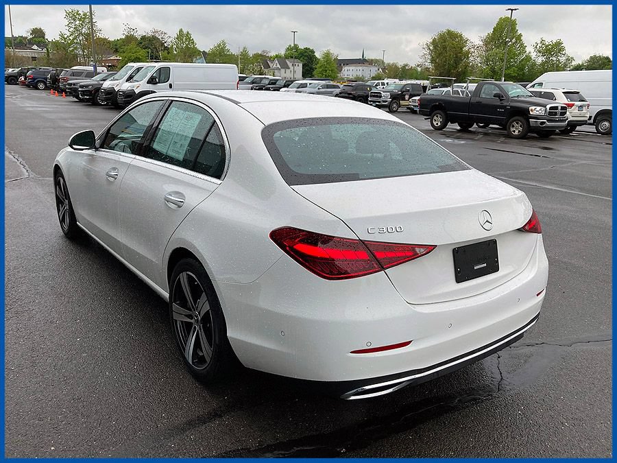 Used 2024 Mercedes-Benz C 300 Sedan image 5