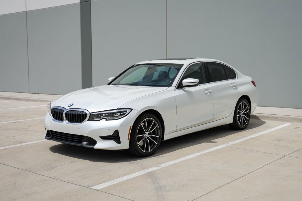 Used 2019 BMW 330i Sedan RWD image 4