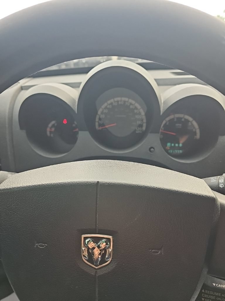 Used 2011 Dodge Nitro Heat AWD/4WD image 10