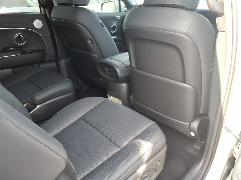 New 2026 Hyundai Palisade Calligraphy image 8