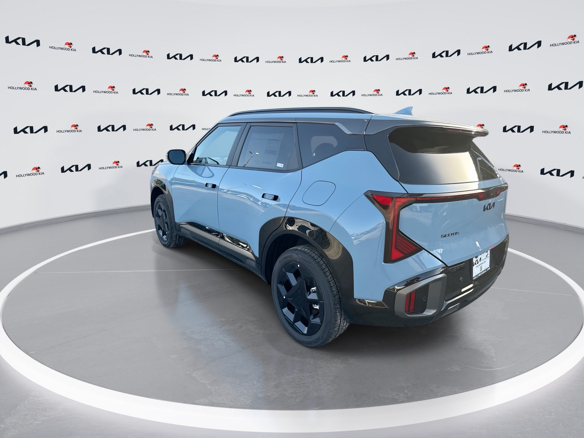 New 2027 Kia Seltos X-Line S w/ X-Line S Premium Package AWD/4WD image 6