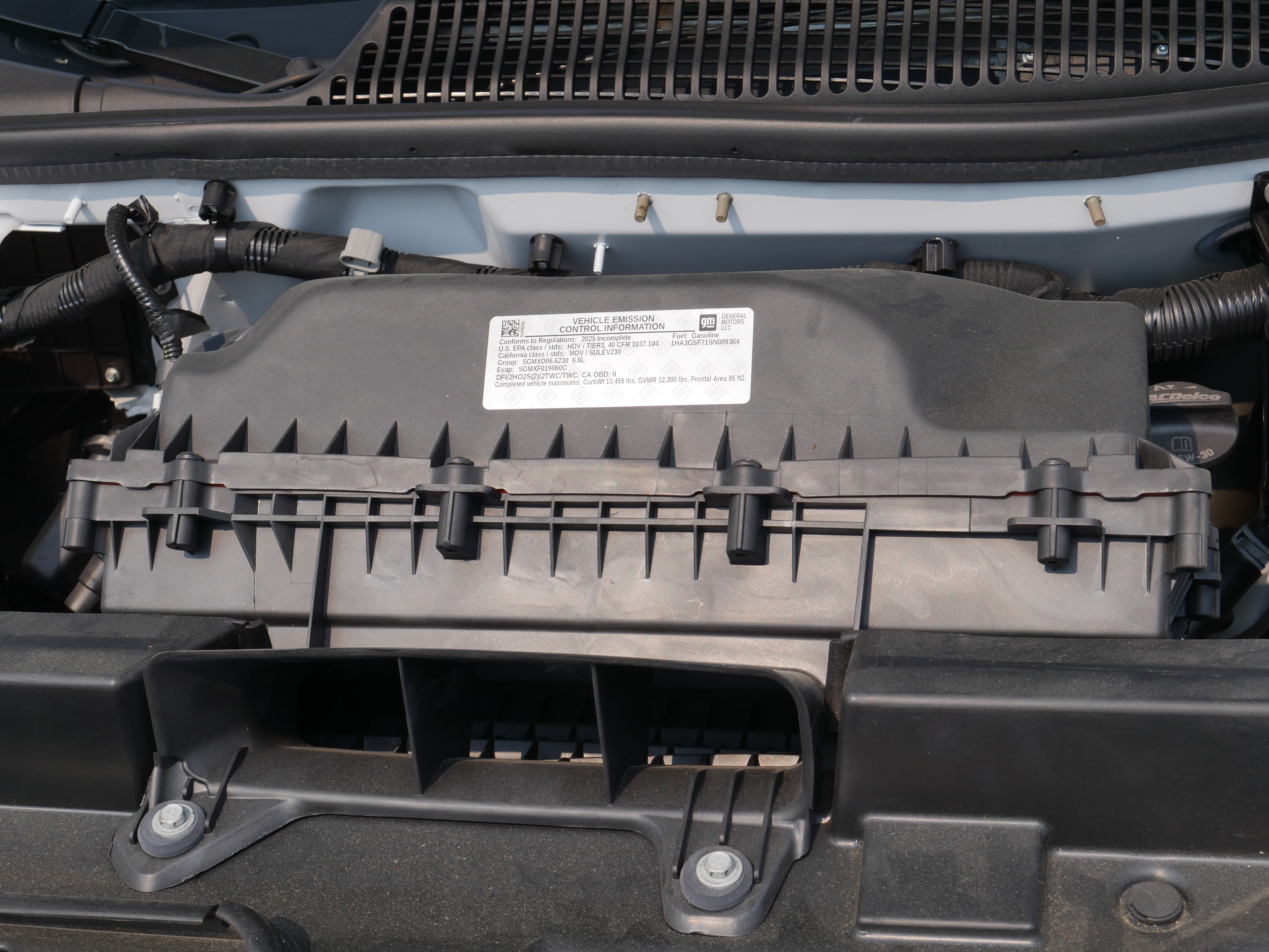 New 2025 Chevrolet Express 3500 w/ Power Convenience Package RWD image 20