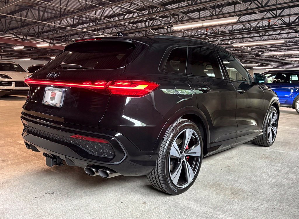 New 2026 Audi SQ5 Prestige AWD/4WD image 8