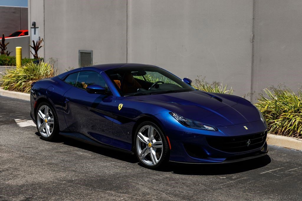 Used 2019 Ferrari Portofino RWD image 7