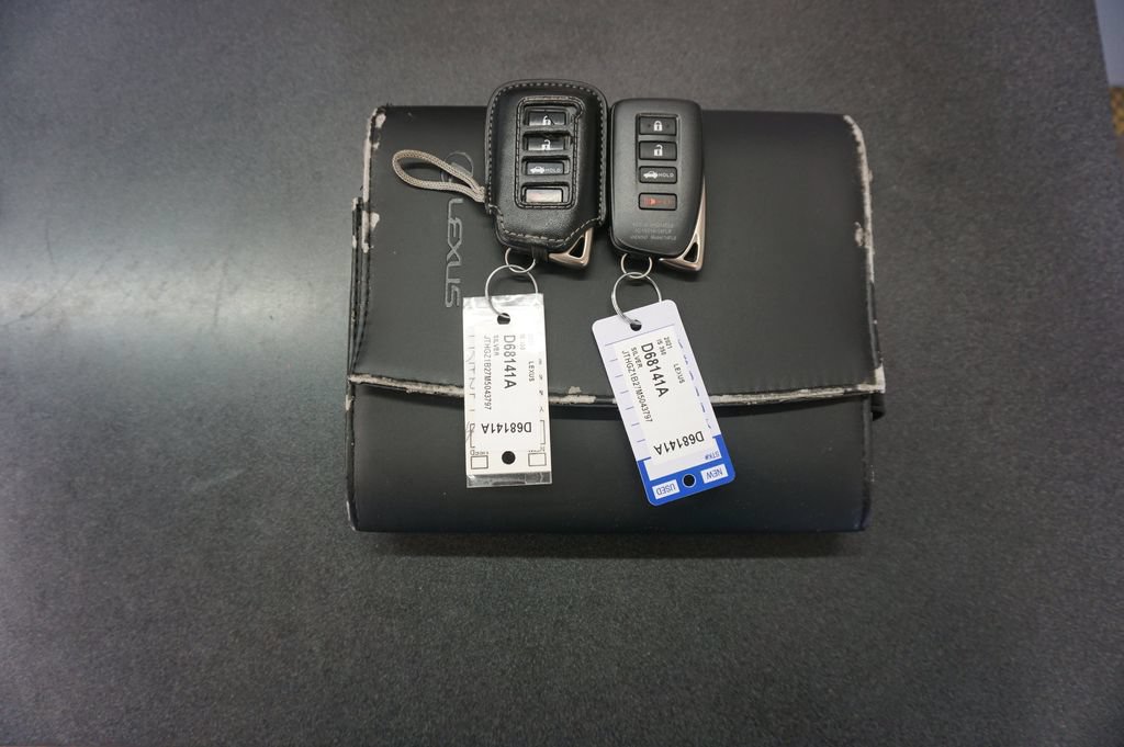 Used 2021 Lexus IS 350 F Sport w/ Navigation Package RWD image 18