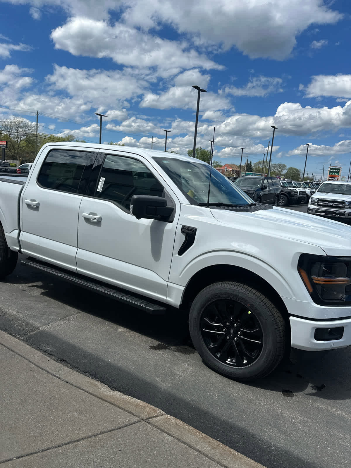 New 2026 Ford F150 XLT w/ Equipment Group 302A MID AWD/4WD image 4