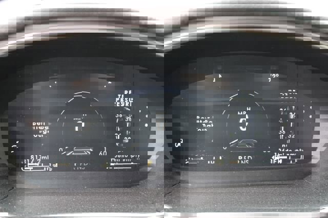 Used 2019 Lincoln Nautilus Reserve image 11