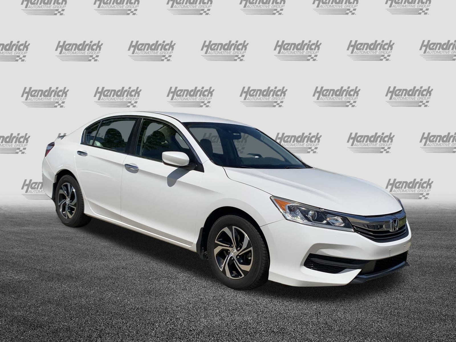 Used 2017 Honda Accord LX image 2