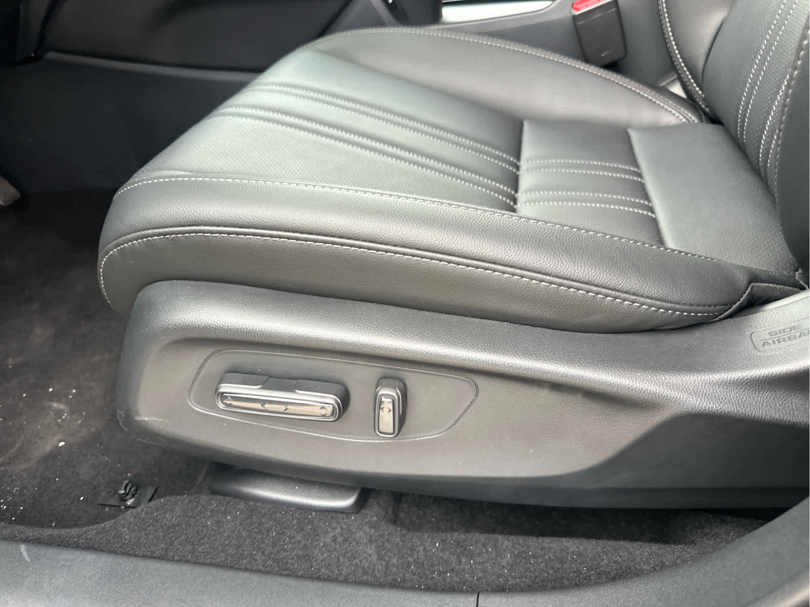 New 2026 Honda HR-V EX-L image 24