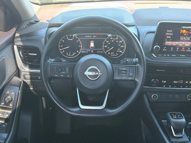 Used 2022 Nissan Rogue SV FWD image 24