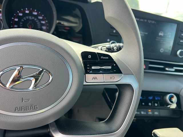 Used 2021 Hyundai Elantra SEL w/ Cargo Package FWD image 22