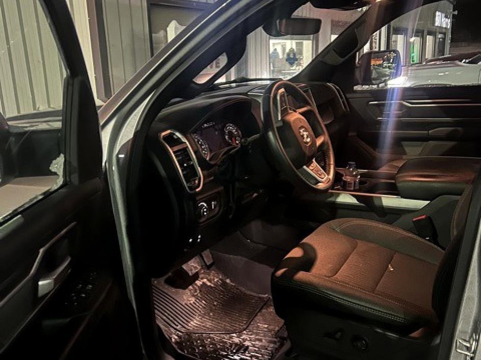 Used 2023 RAM 1500 Big Horn image 3