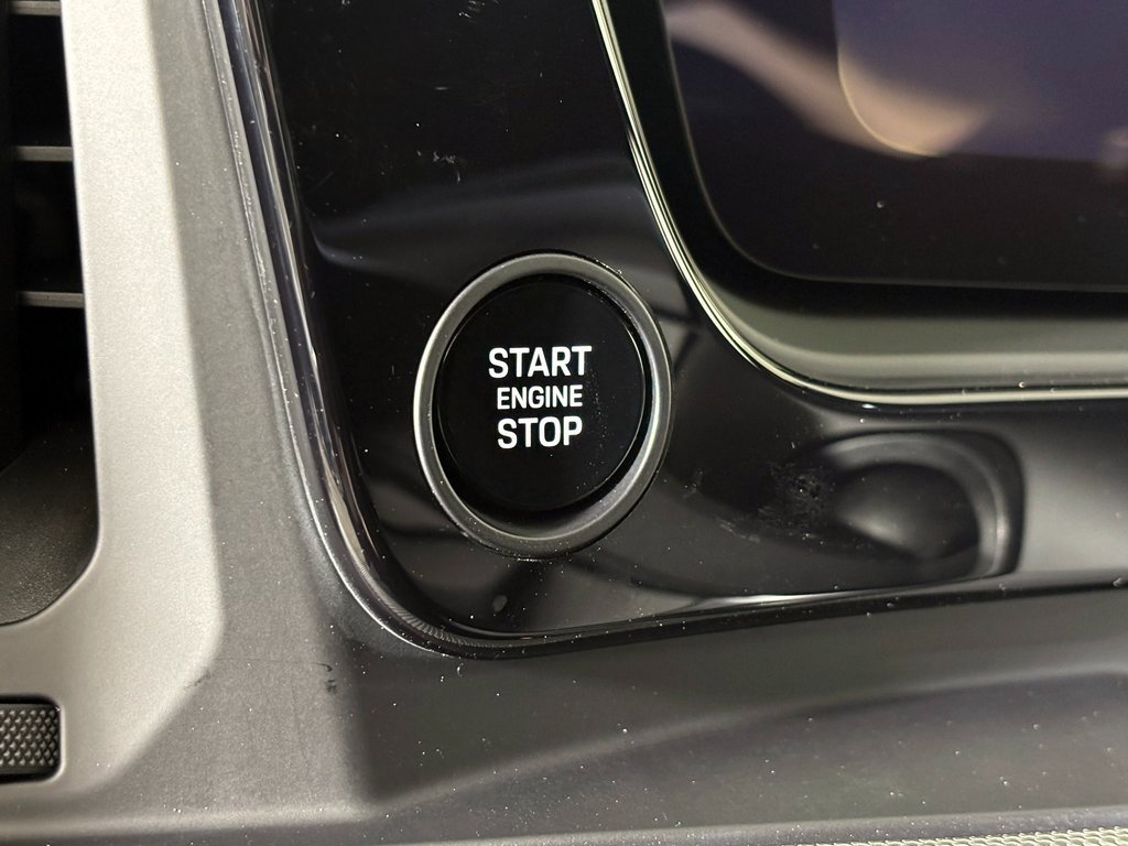 New 2026 Porsche Cayenne image 22