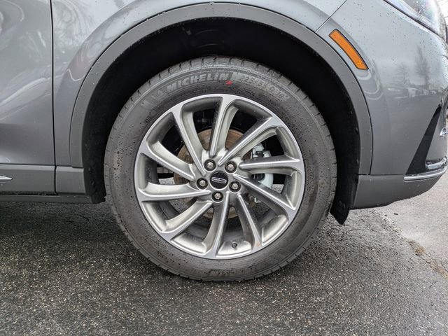 New 2026 Lincoln Corsair Premiere image 10