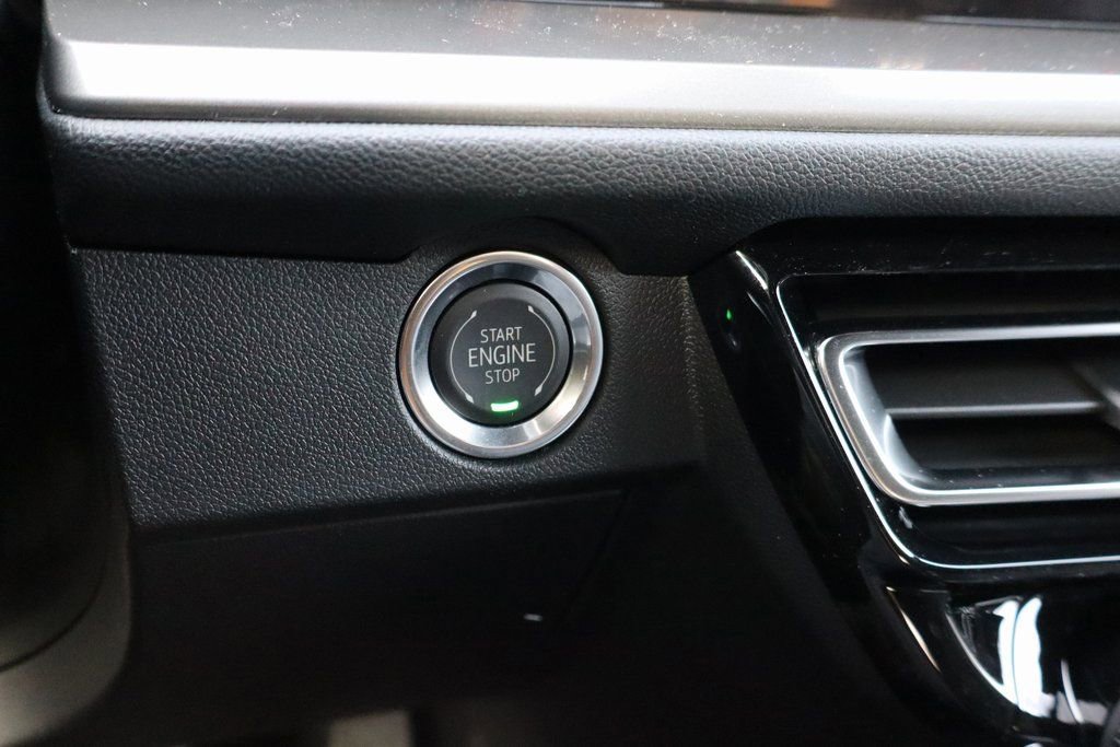 New 2026 Chevrolet Traverse LT w/ Sun and Wheel Package image 14