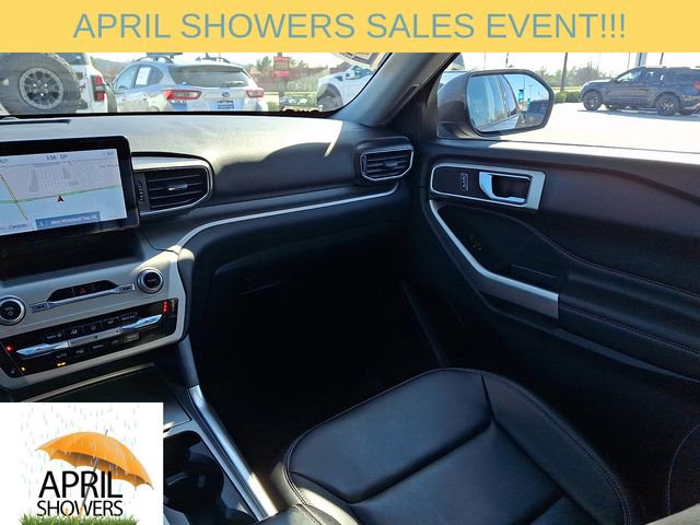 Certified 2022 Ford Explorer XLT w/ Equipment Group 202A image 16