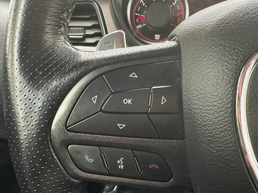 Used 2022 Dodge Challenger R/T Scat Pack RWD image 14
