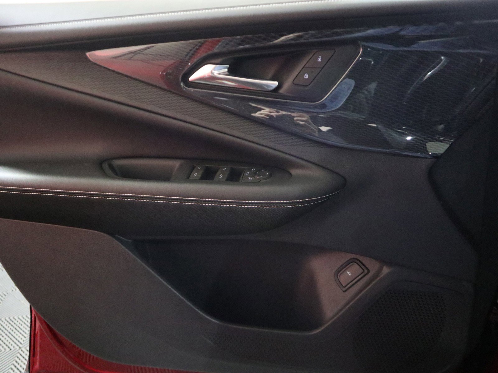 New 2025 Chevrolet Blazer EV LT w/ Super Cruise Package image 34