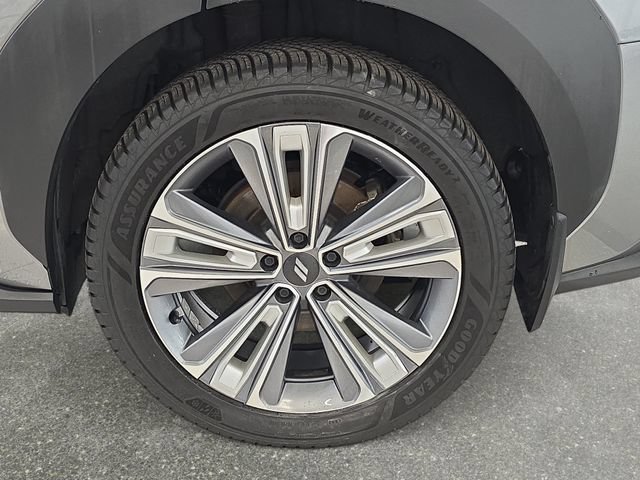 Used 2023 Subaru Solterra AWD image 30