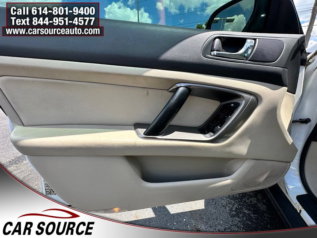 Used 2008 Subaru Outback 2.5i AWD/4WD image 7