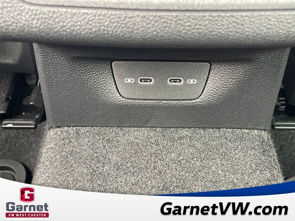 New 2026 Volkswagen Golf 2.0T image 39