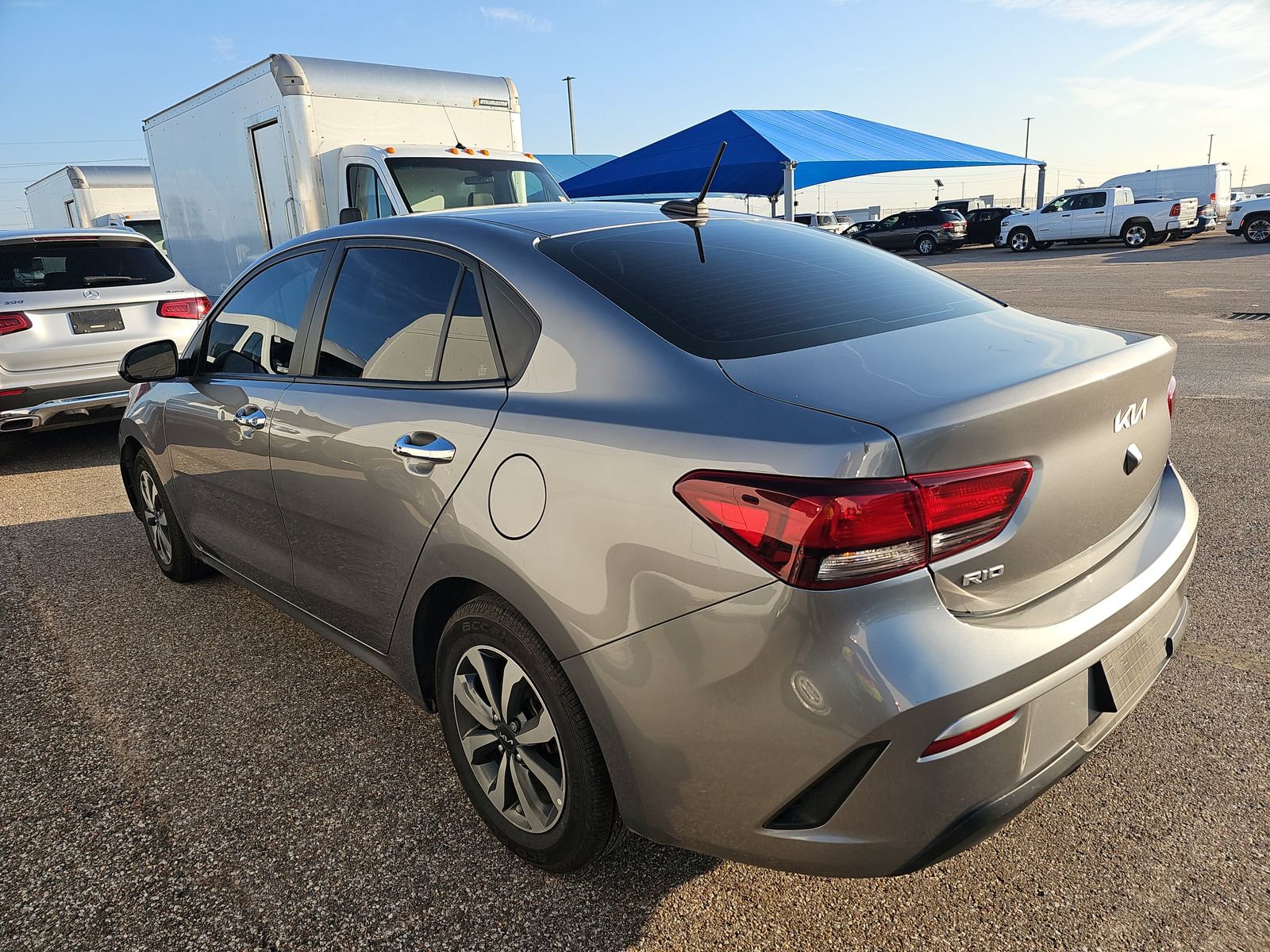 Used 2023 Kia Rio S w/ Technology Package image 2