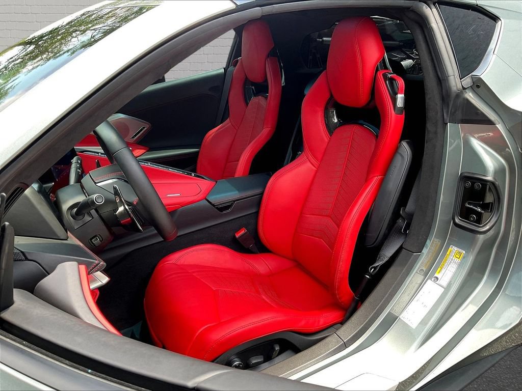 Used 2024 Chevrolet Corvette Stingray Premium Cpe w/ Z51 Performance Package RWD image 15