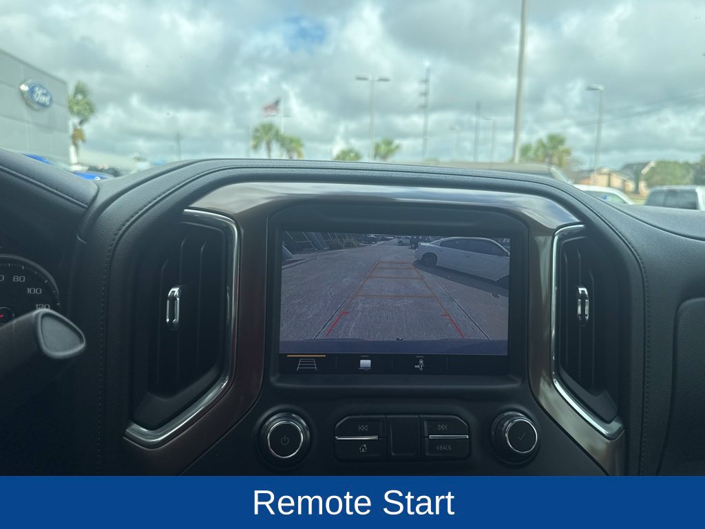 Used 2019 Chevrolet Silverado 1500 High Country w/ High Country Premium Package AWD/4WD image 9