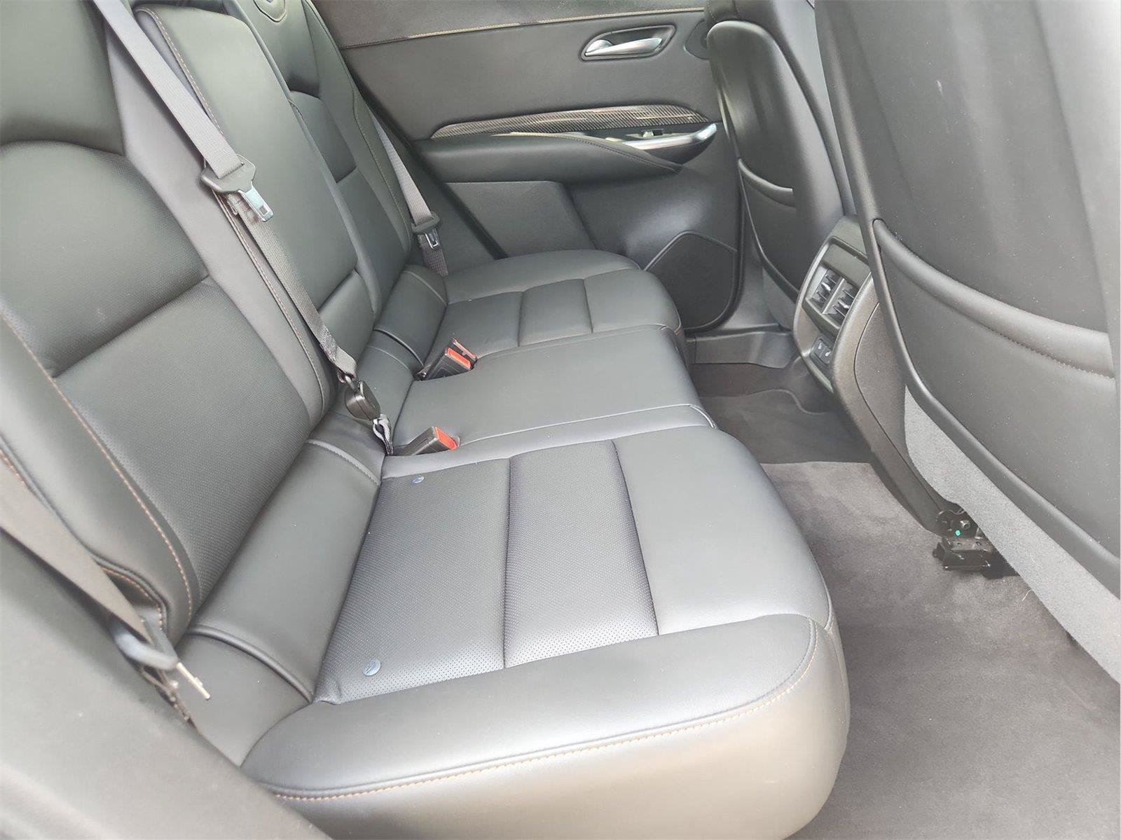 Certified 2022 Cadillac XT4 Sport FWD image 27
