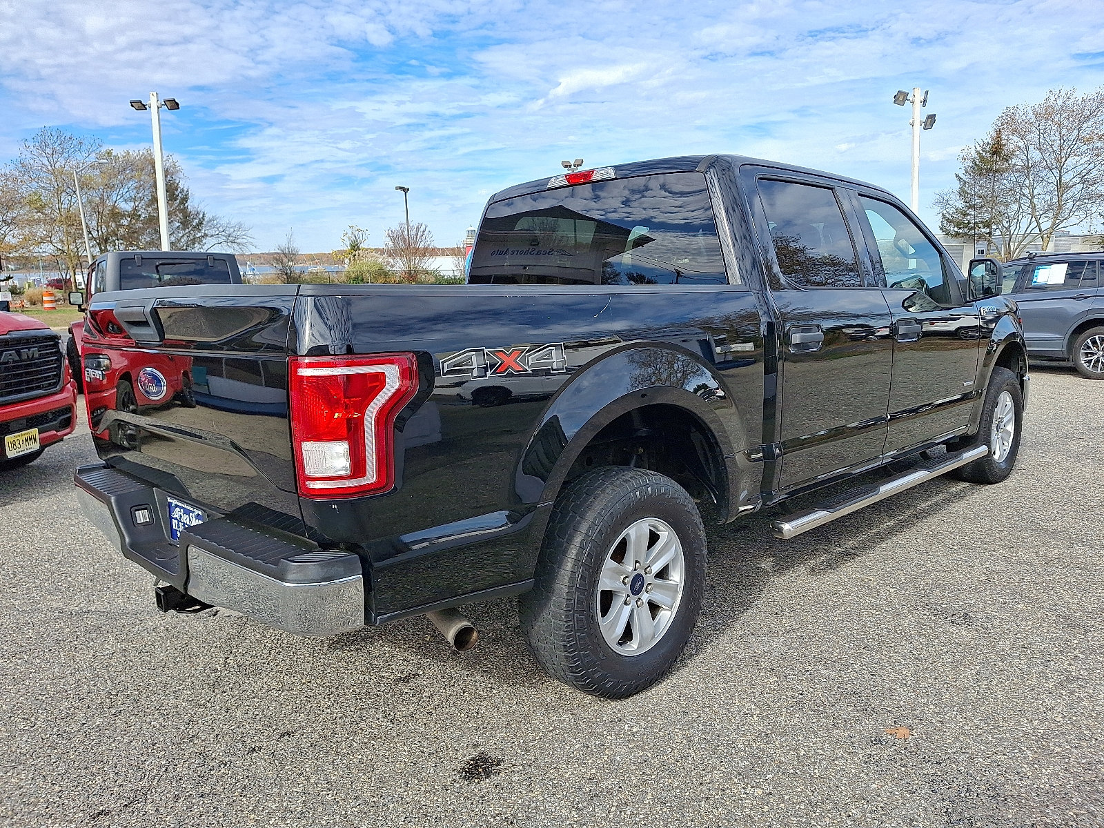Used 2017 Ford F150 XLT image 6