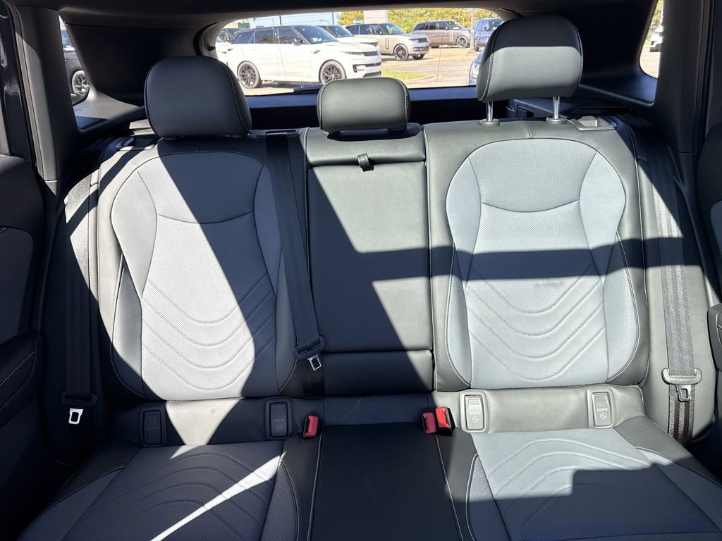 New 2026 Volkswagen Tiguan SE R-Line image 31