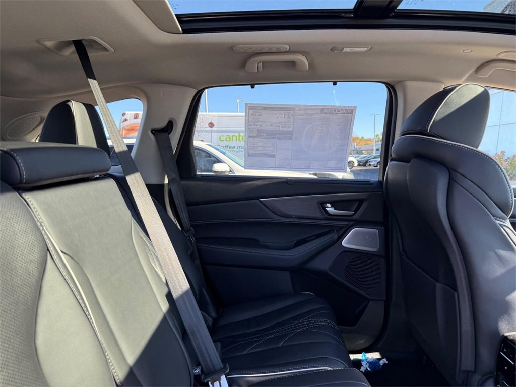 New 2026 Acura MDX w/ Advance Package image 5